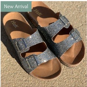 Diamond Strap of Sandals / Slides Size 8